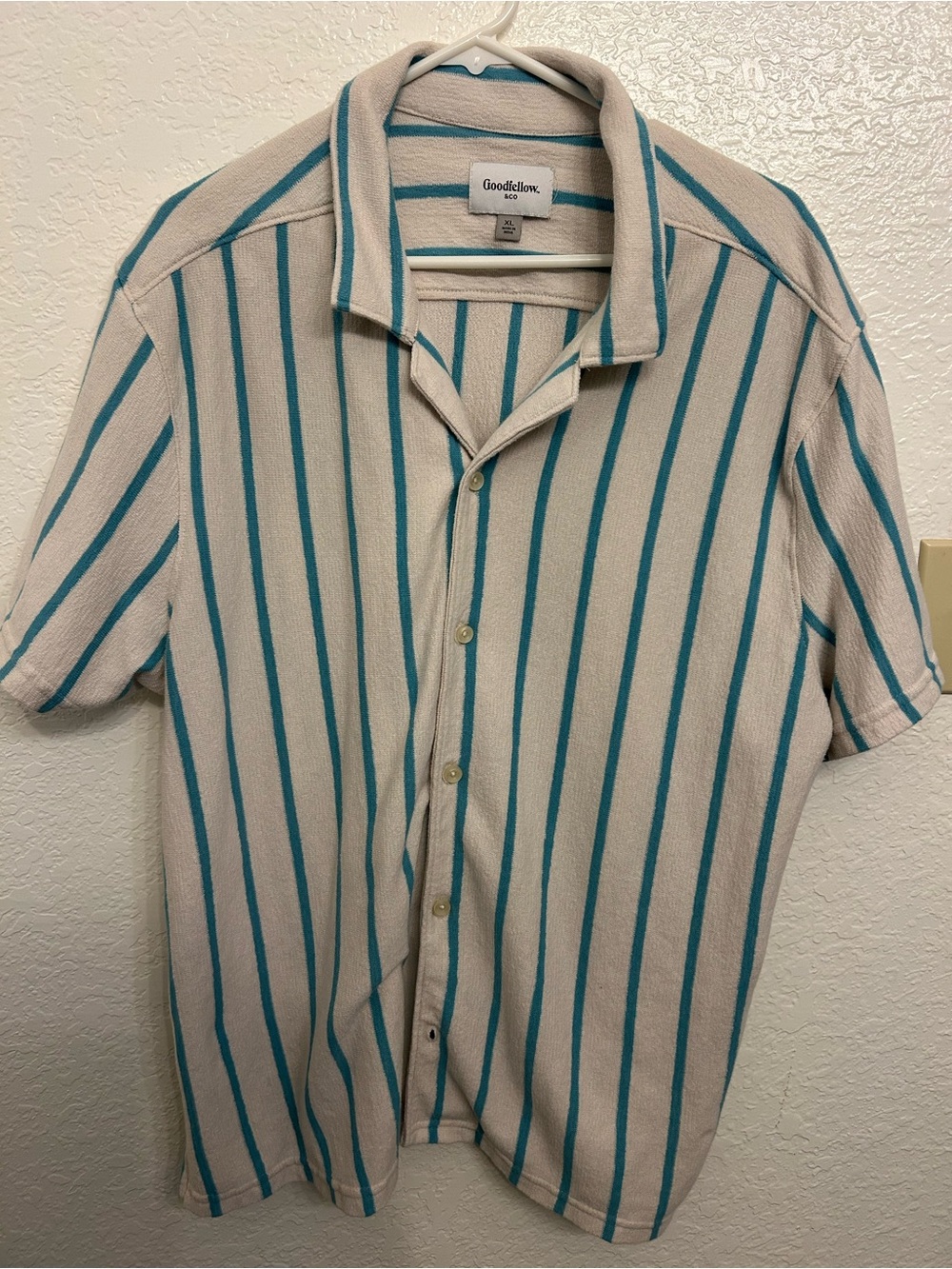 Goodfellow & Co Cream Short-Sleeve Button-Up with Teal Stripes